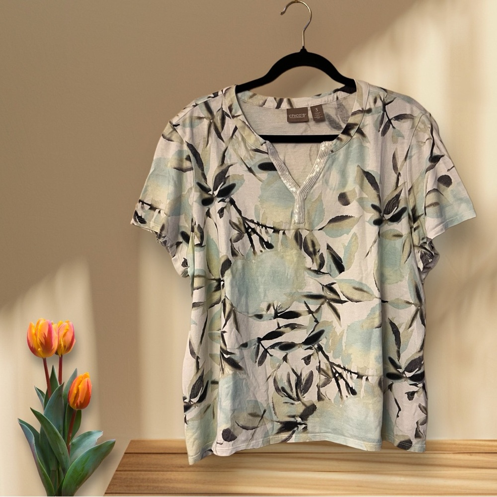 Chico’s White w/Light Blue & Green Watercolour Floral Print Top with Sequins